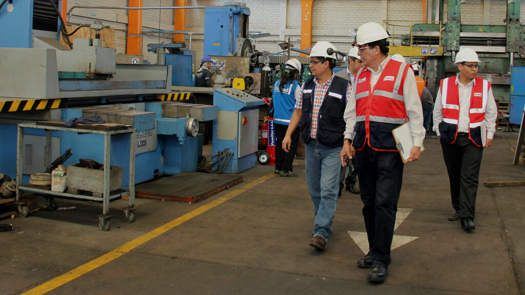 Sanitary epidemiological service Aisso, Lima, photo