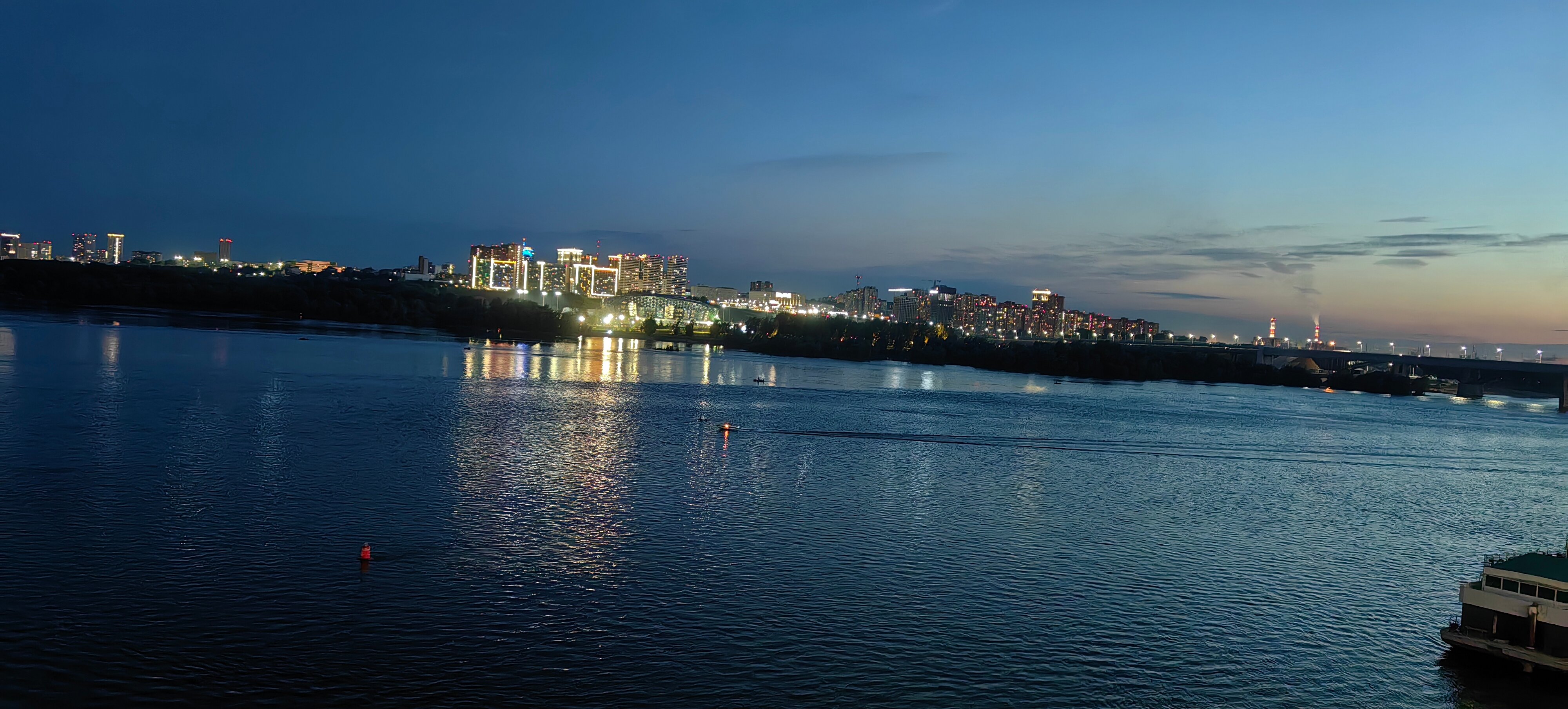 Фото Гостиниц.Net на Обской 