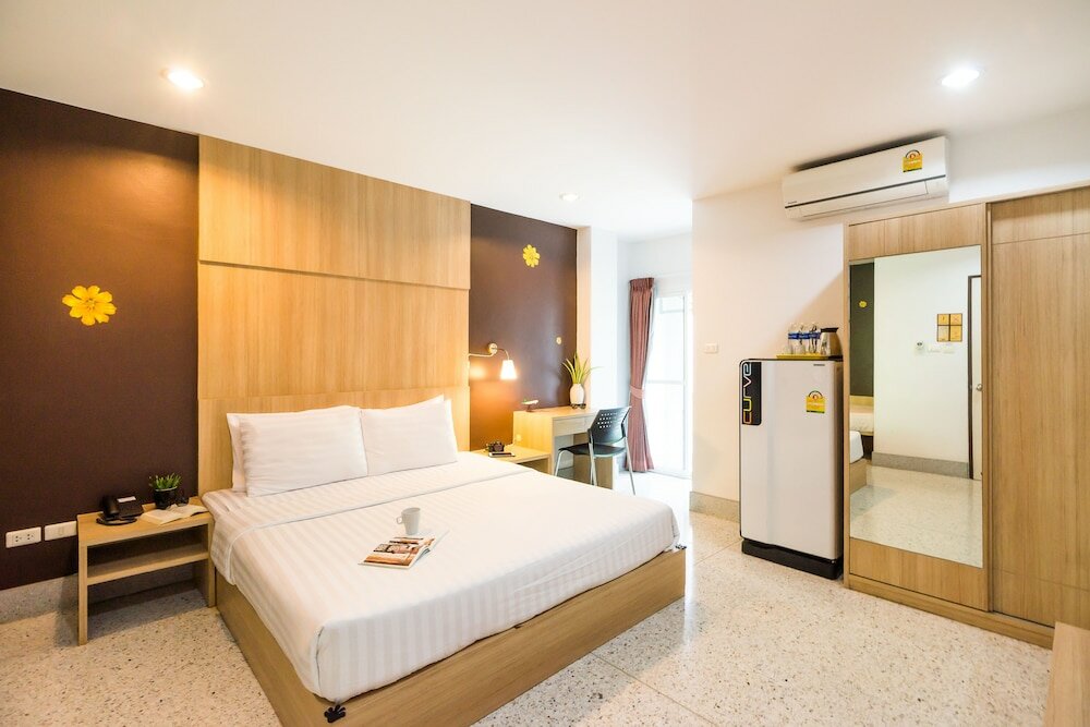 Фото The Fifth Residence