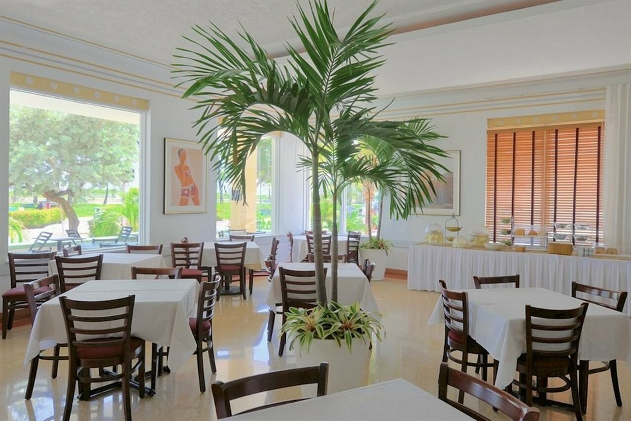 Фото Avalon Hotel