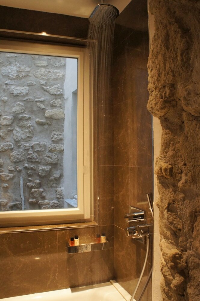 Фото Tonic Hotel Saint-Germain