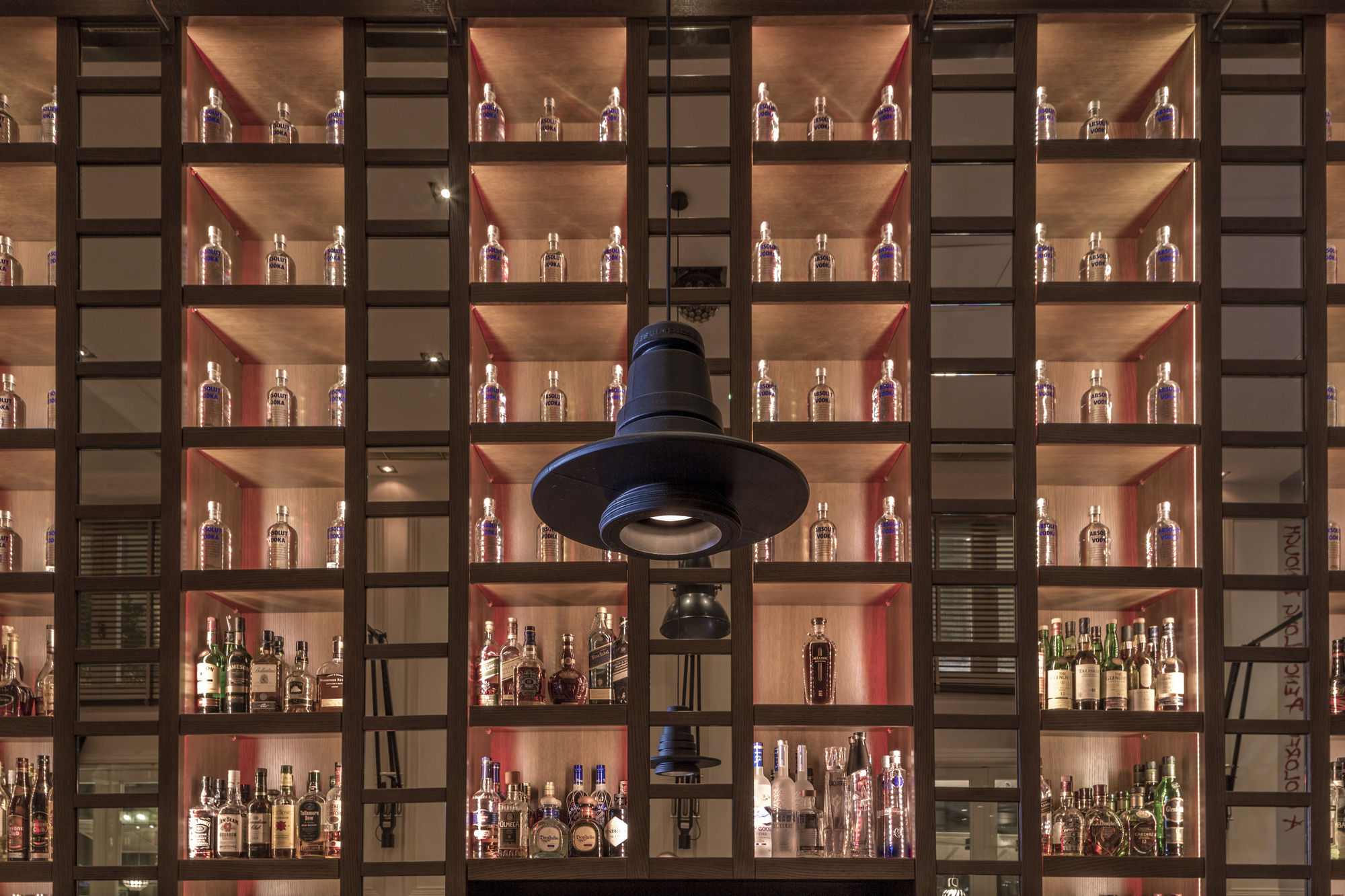 Фото 3Sixty Hotel & Suites