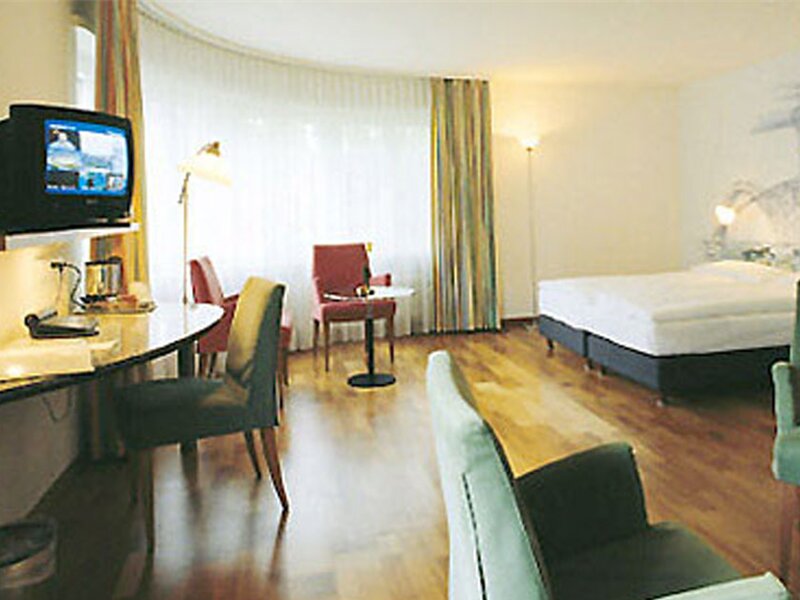 Фото отеля 2