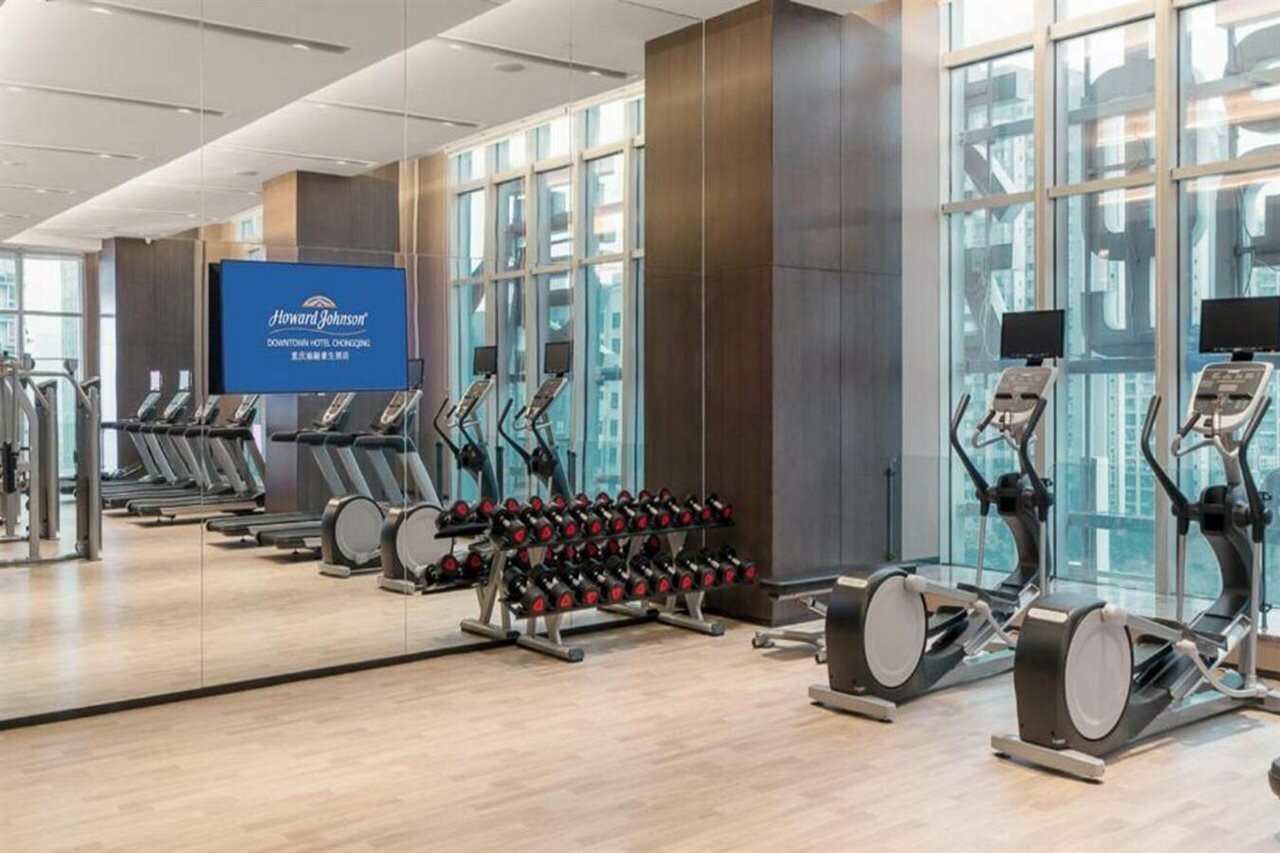 Фото Howard Johnson Wyndham Downtown Hotel Chongqing