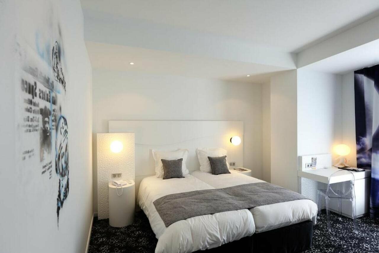 Фото отеля 2