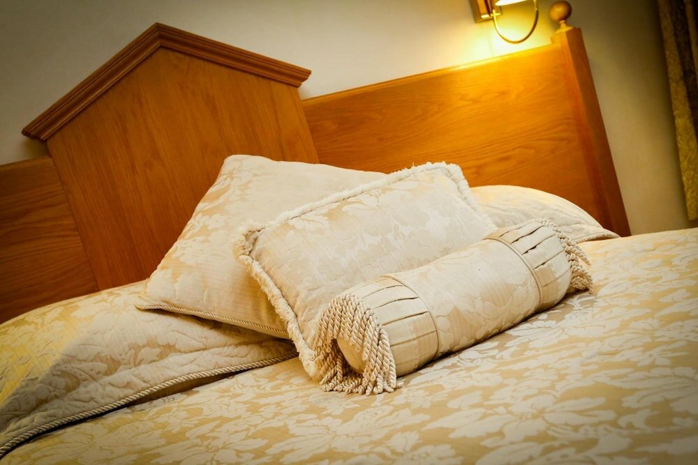 Фото Fairways Lodge & Leisure Club