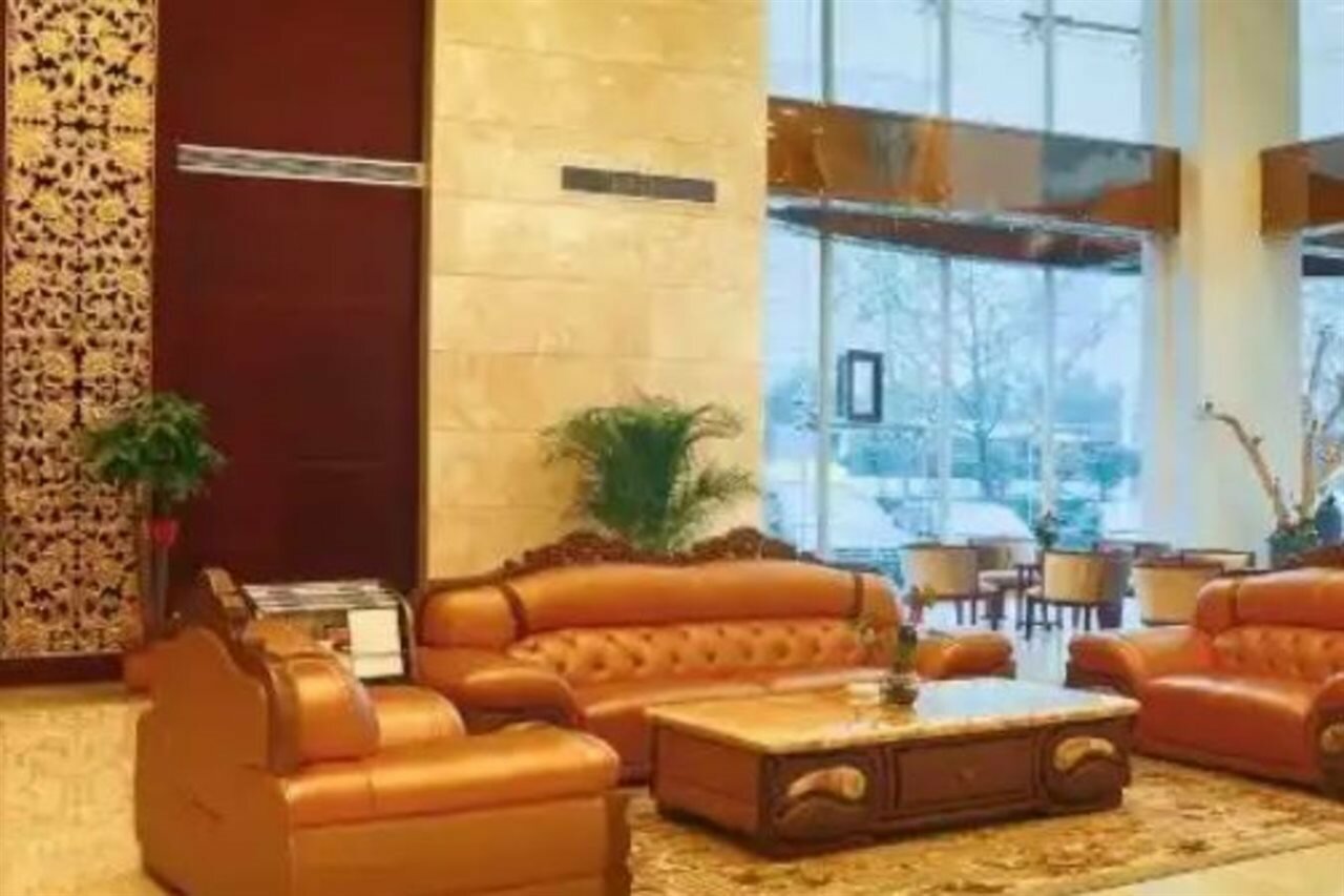 Фото Chongqing Sport Hotel