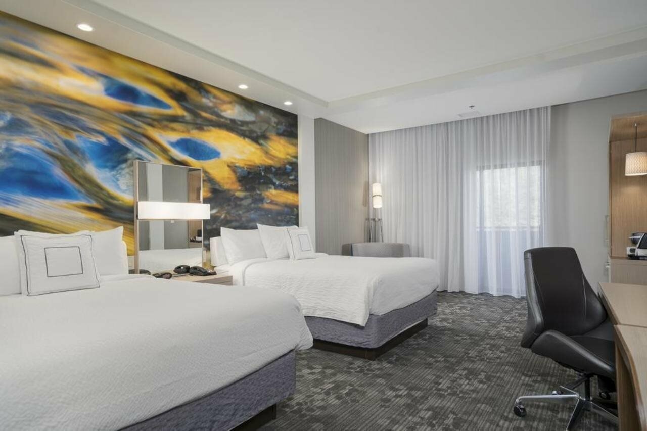 Фото Courtyard by Marriott Niagara Falls USA