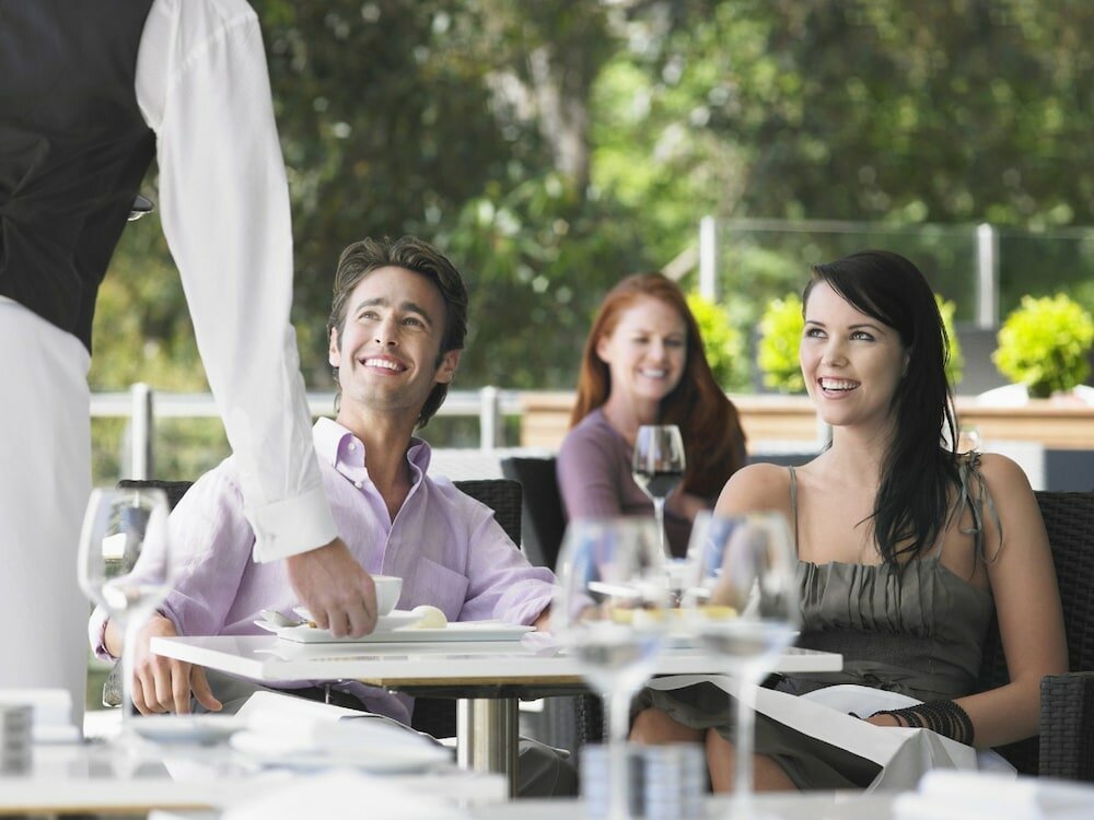 Фото Amigo City Centre Hotel