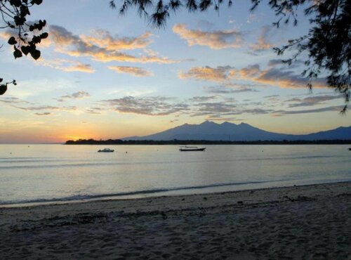 Внешний вид отеля Villa Almarik в Ломбоке Утаре, фото 4