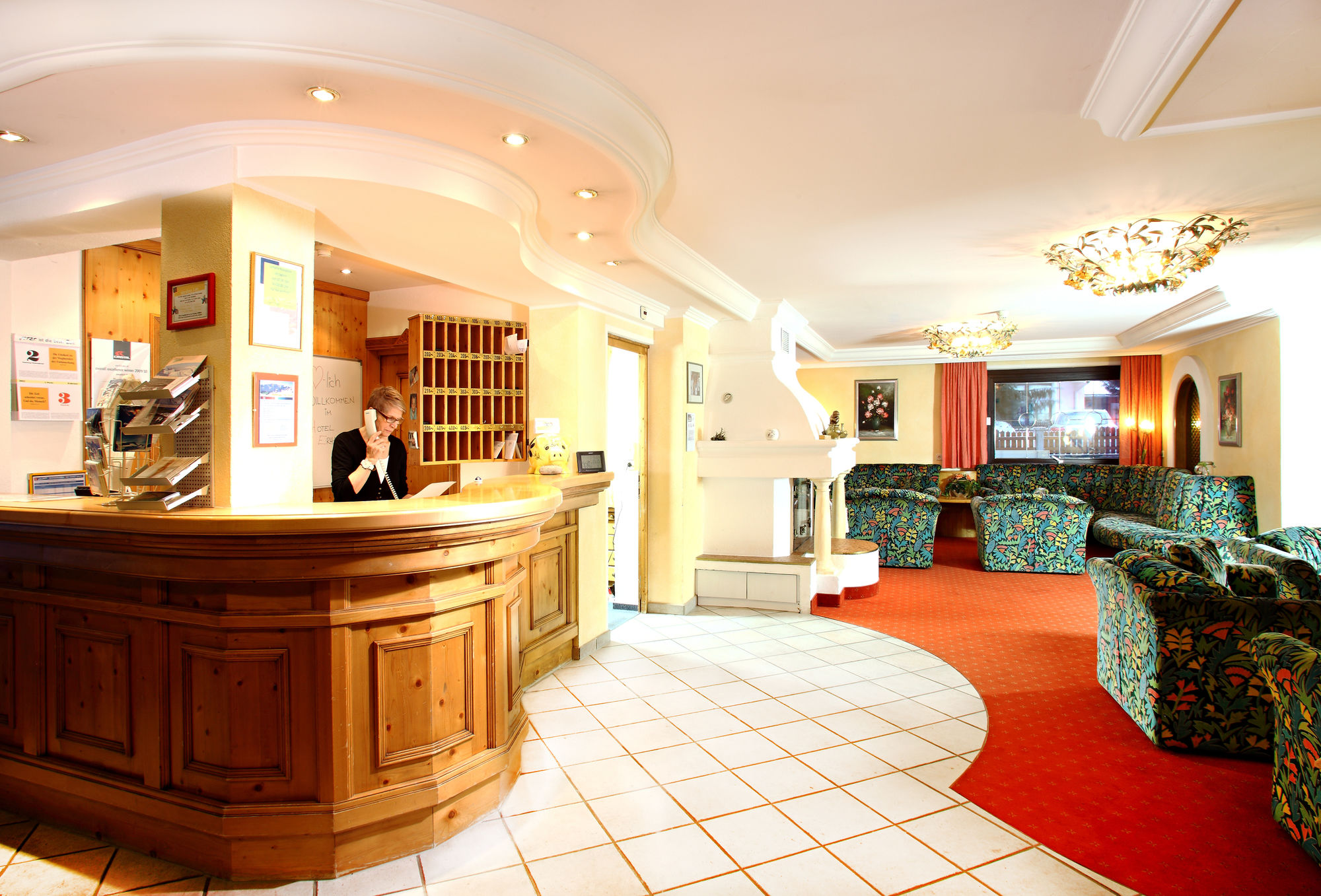 Фото отеля 2