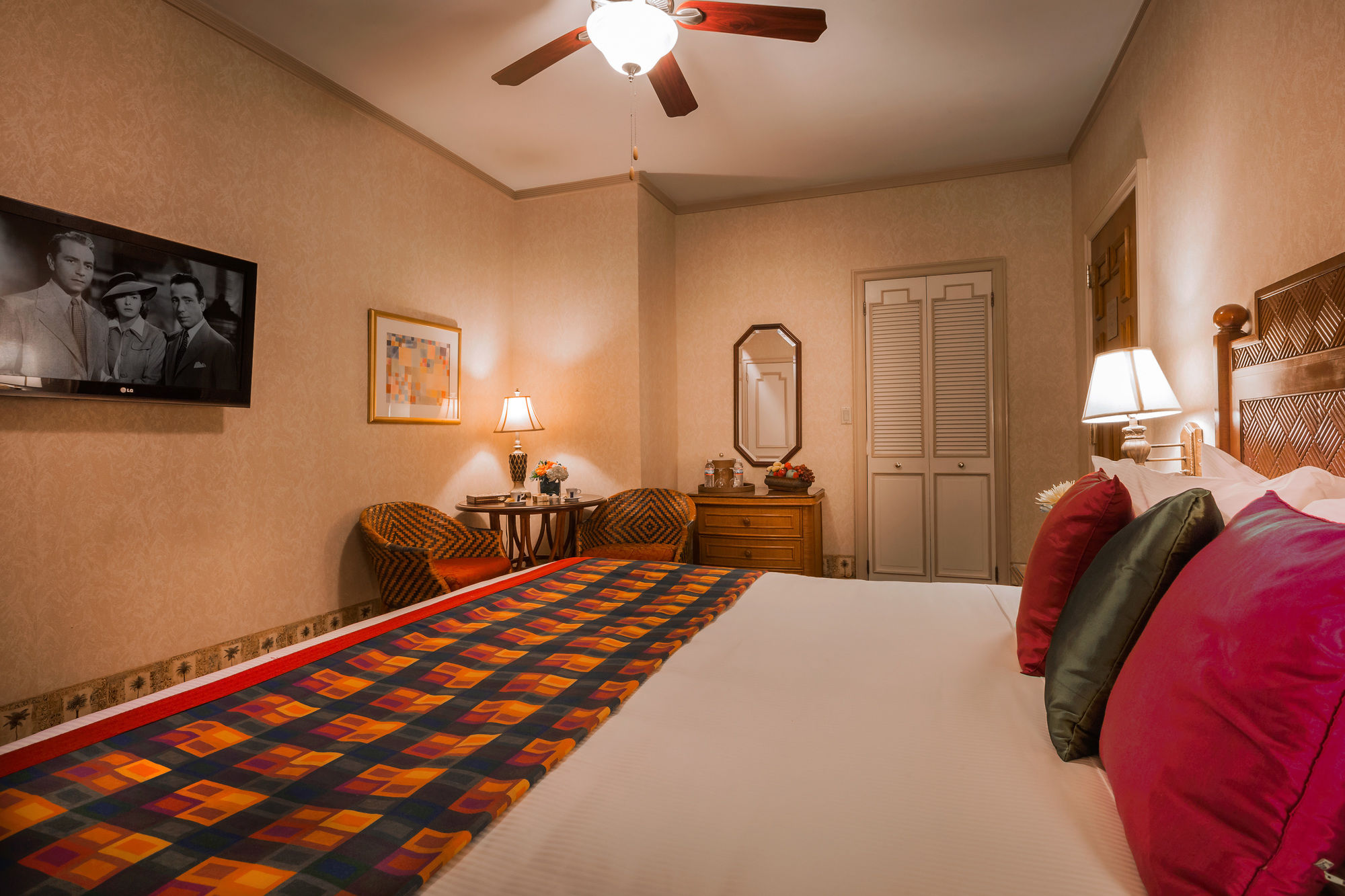Фото Casablanca Hotel by Library Hotel Collection