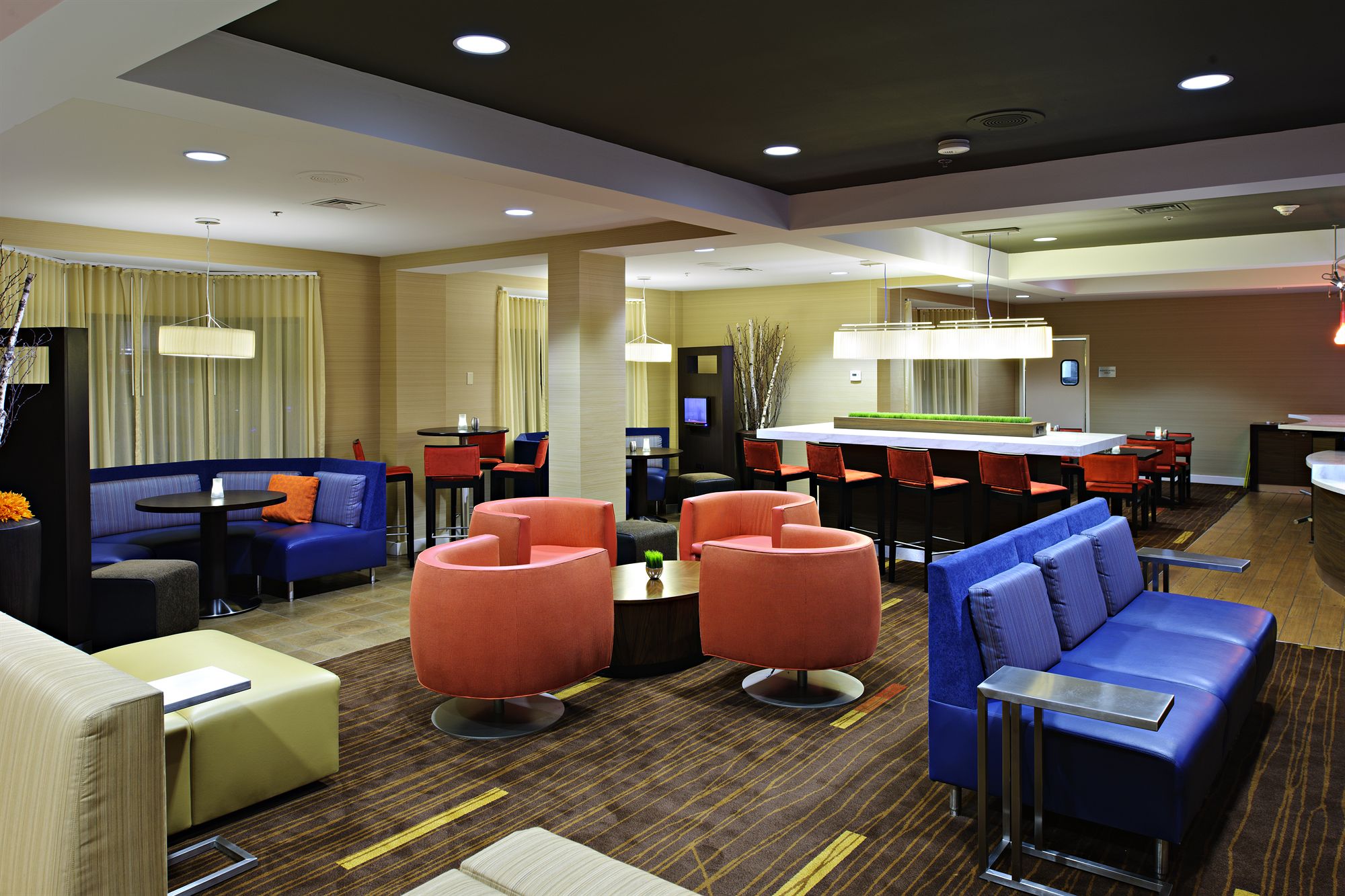 Фото Courtyard by Marriott Wilmington Brandywine