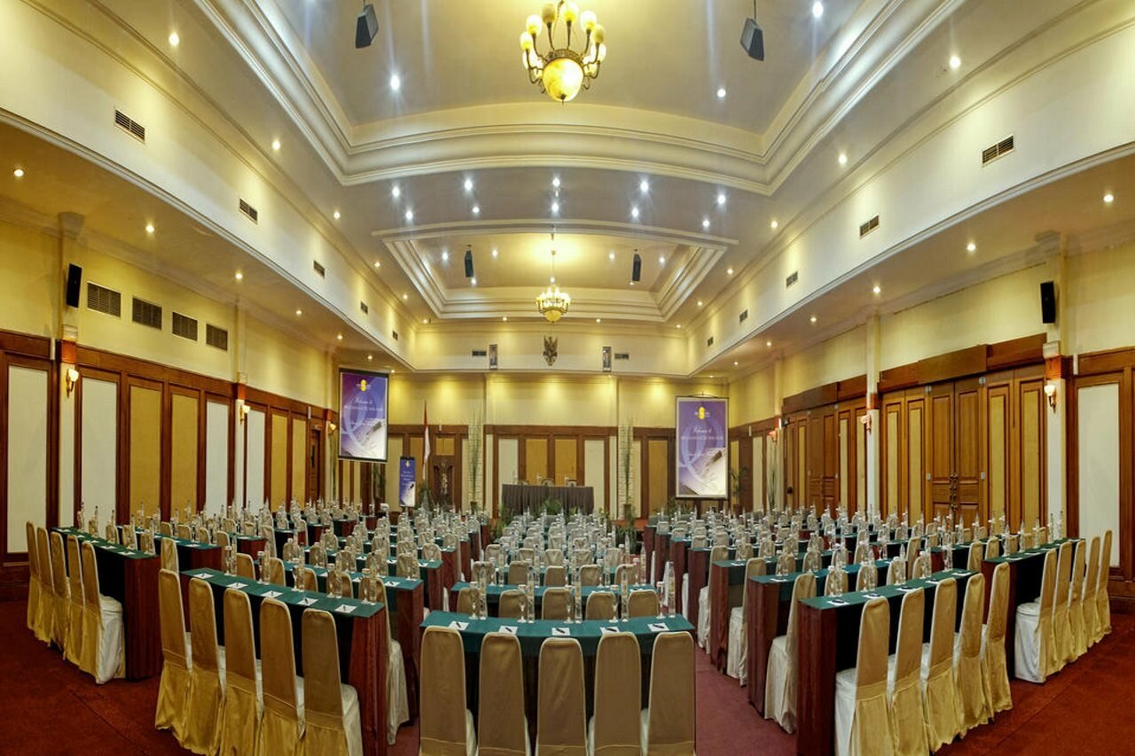 Фото Singgasana Hotel Makassar