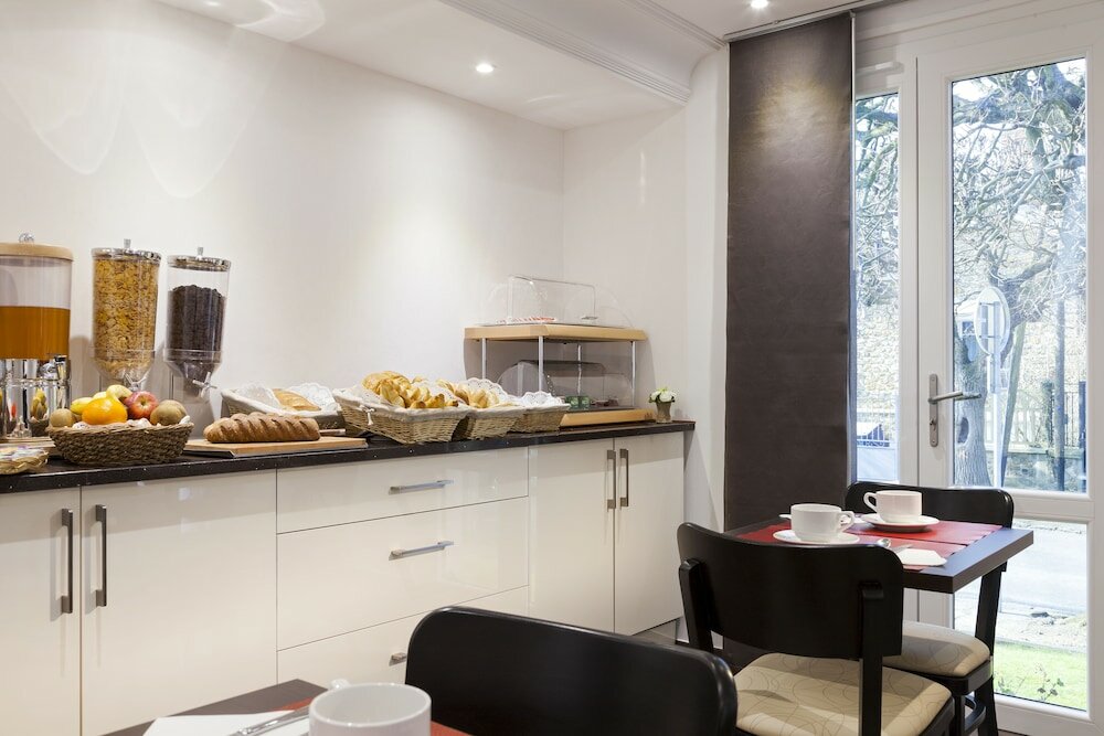 Фото The Originals City, Hôtel Paris Sud, Orly-Draveil