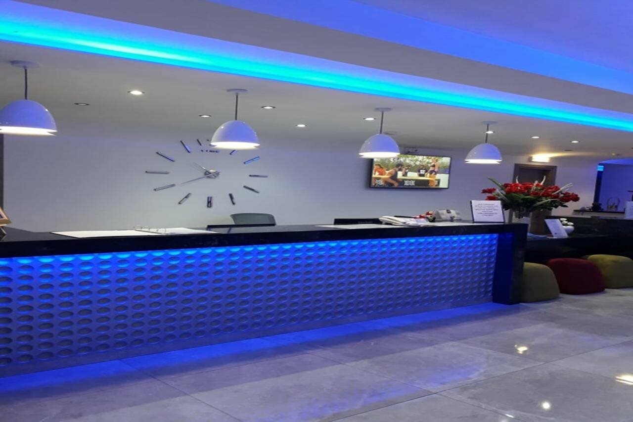 Фото Sunny Blue Hotel