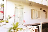 Фото Brown Feather Hotel