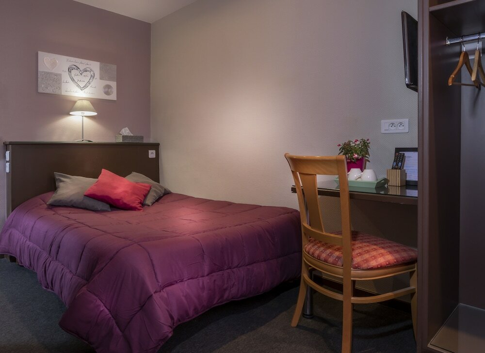 Фото Hôtel Montsouris Orléans