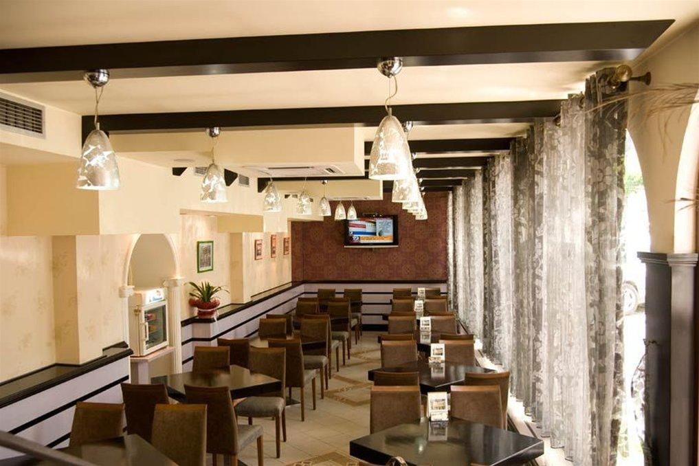 Фото Hotel Villa Tafaj