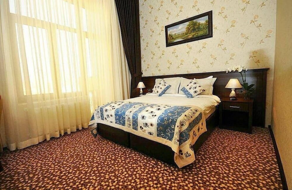 Фото Central Park Hotel