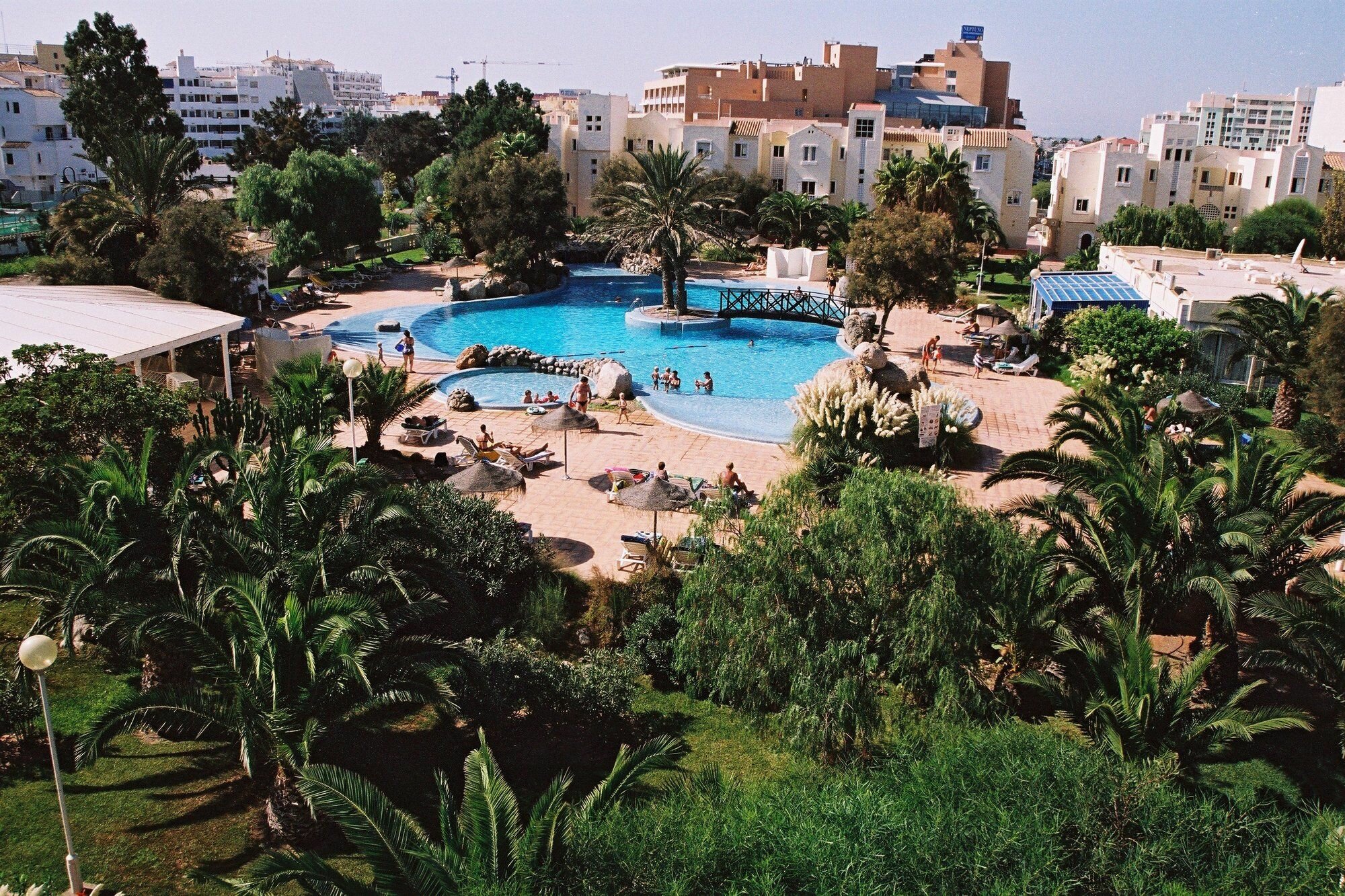 Фото Apartamentos Moguima