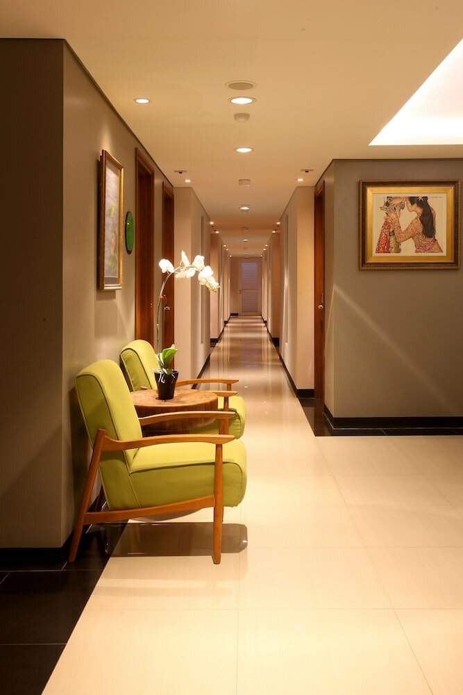 Фото Ivory Hotel Bandung