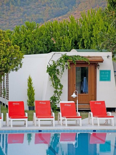 Гостиница Dogan Beach Resort & SPA в Мендересе