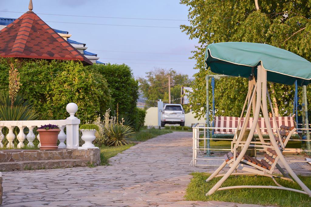 Фото Дионис