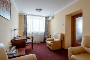 Azimut Hotel Mirny (ulitsa Lenina, 11А), hotel