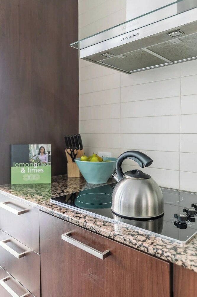 Фото The Harbour Toronto