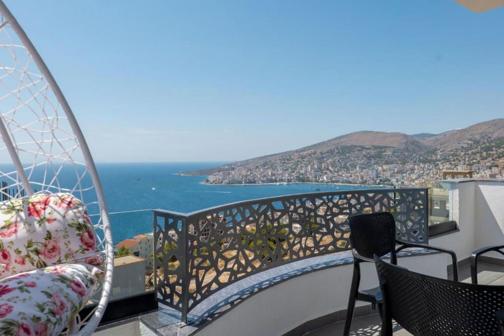 Фото Arrei Hotel