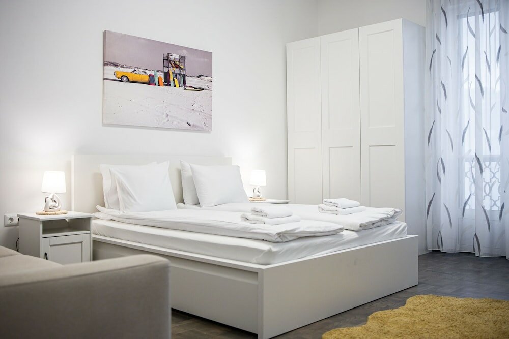 Фото Venus Apartments - Astoria Residence I