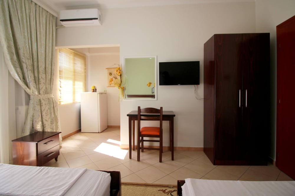 Фото Elena Hotel