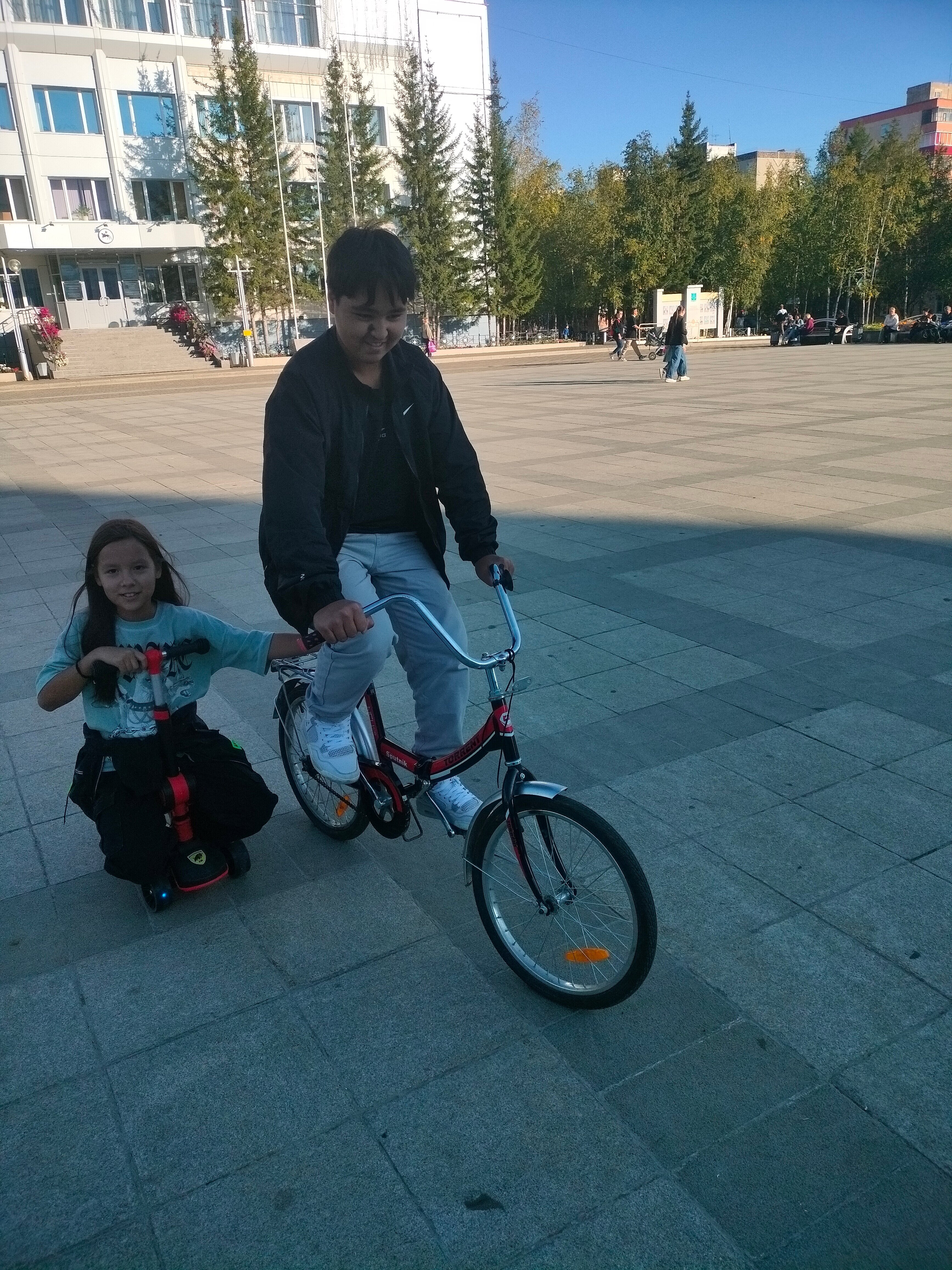 Фото Azimut Отель Мирный