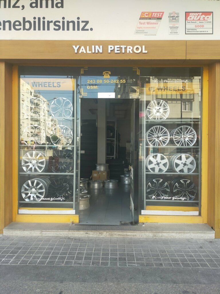إطارات وسبائك السيارات Continental Yalın Lastik Şarampol ، أنطاليا، صورة