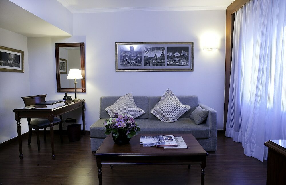 Фото El Avenida Palace Hotel