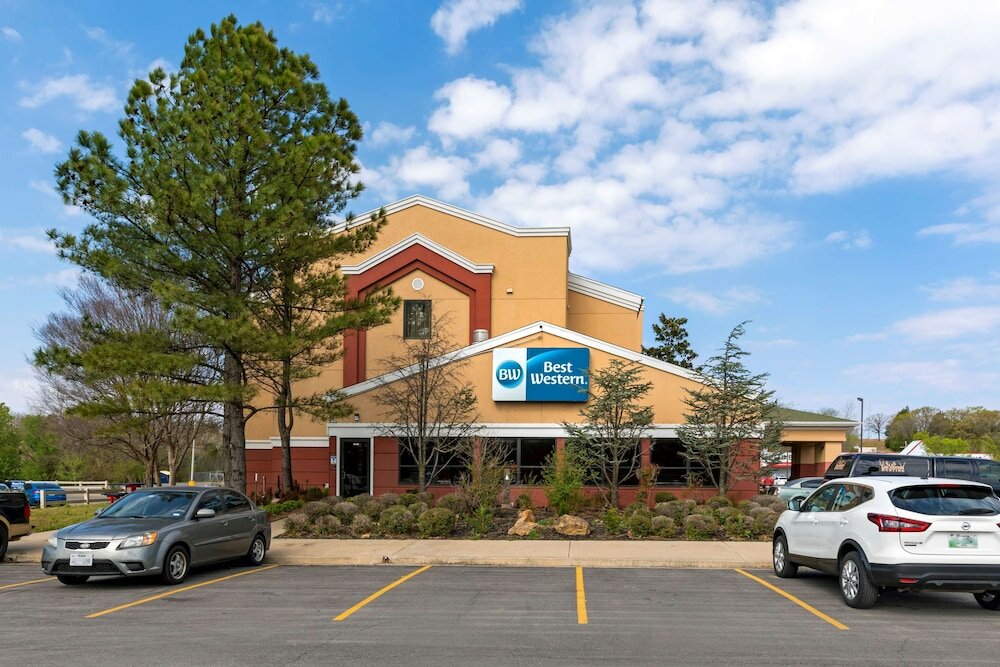 Фото Best Western Seminole Inn & Suites