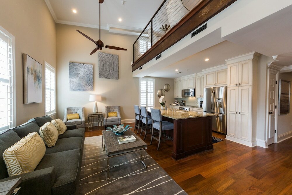 Фото The Quarters on King