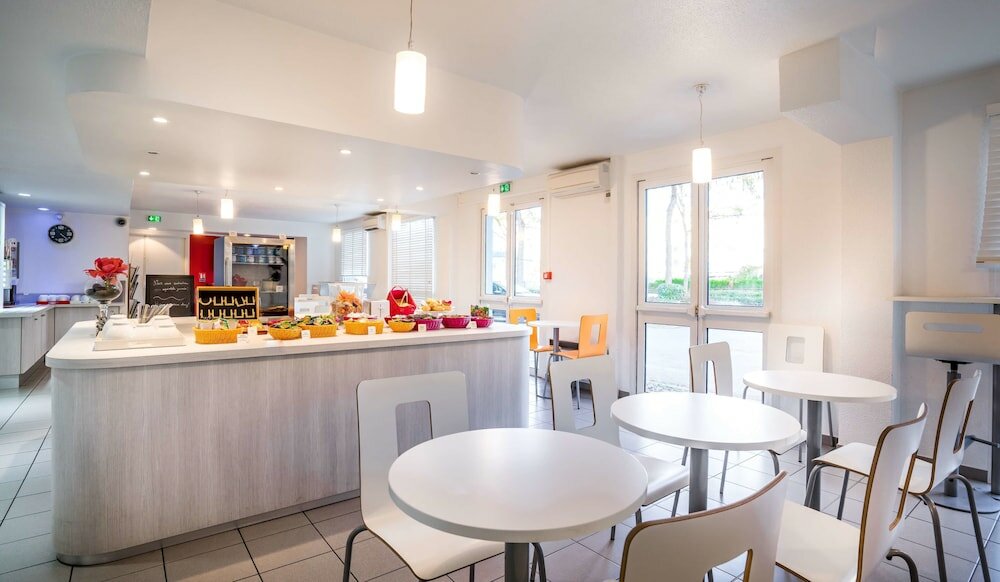 Фото Premiere Classe Rosny Sous Bois