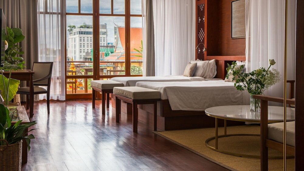 Фото Amanjaya Pancam Suites Hotel