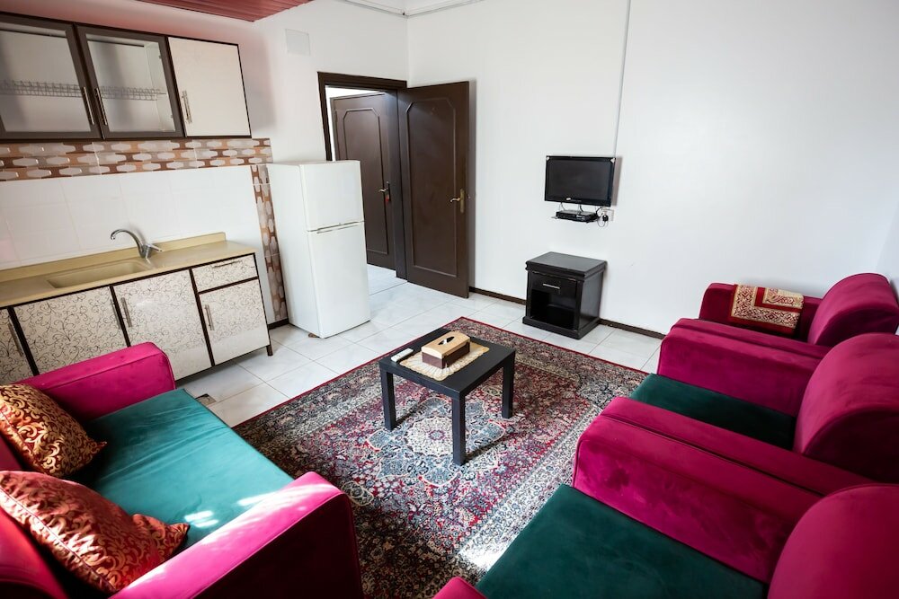 Фото Al Eairy Furnished Apartments Jeddah 4