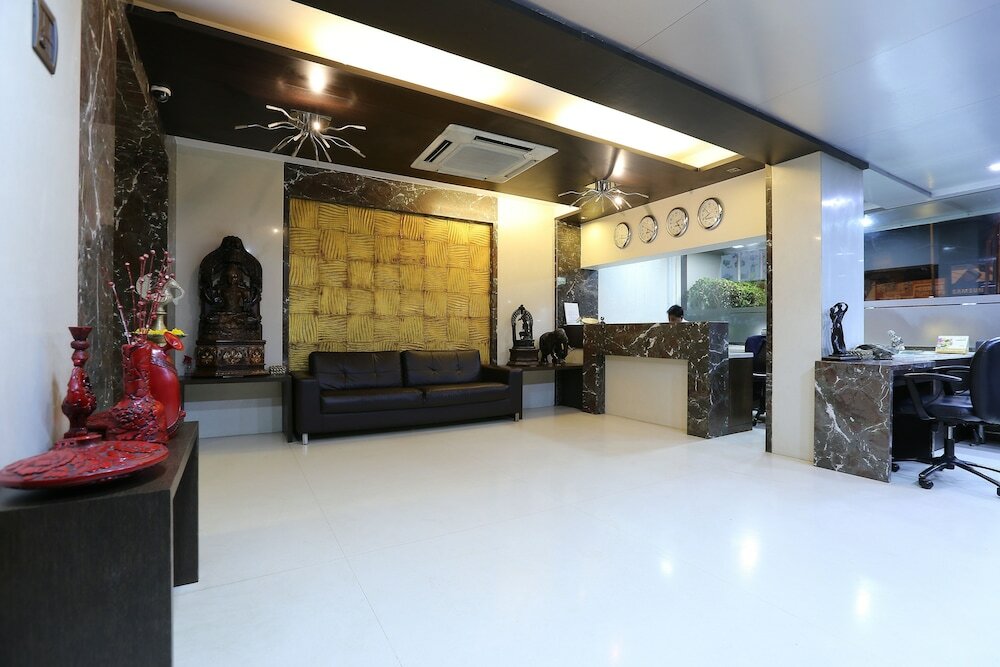 Фото Hotel Silver Inn