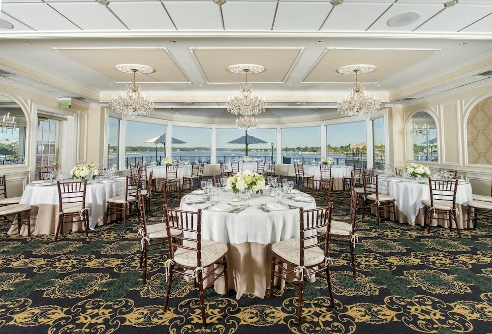 Фото Molly Pitcher Inn