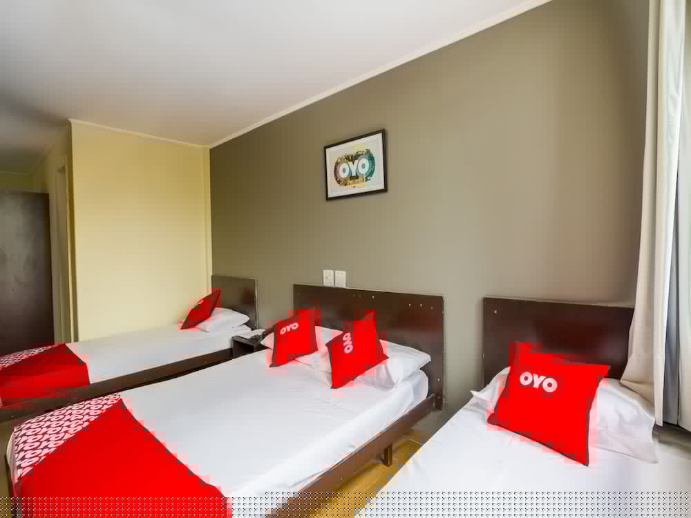 Фото Oyo Hotel La Rocca, Goiânia