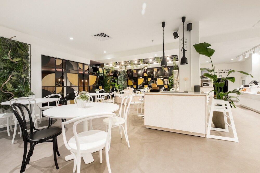 Фото Hotel Hubert Grand Place