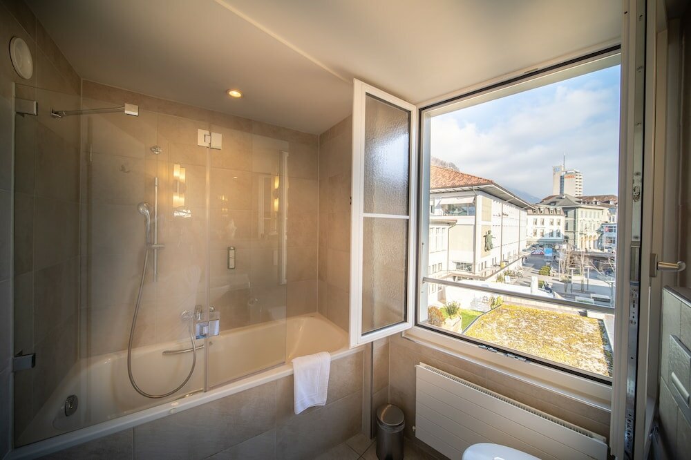 Фото Hotel Krebs Interlaken