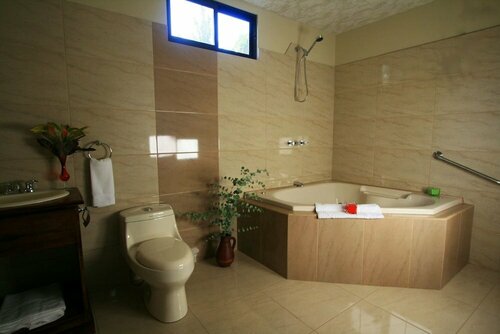 Гостиница Hotel B&b Garden Grecia в Алахуэла