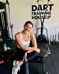 Dart Training House (İzmir, Balçova, Korutürk Mah., Eğitmen Sok., 2) ، نادي اللياقة البدنية