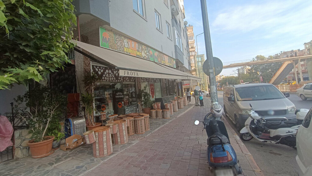 Nuts, snacks, dried fruits Birol Nuts, Antalya, photo