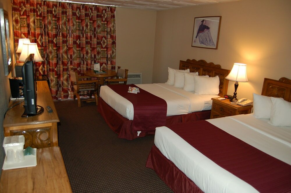 Фото Quality Inn Taos